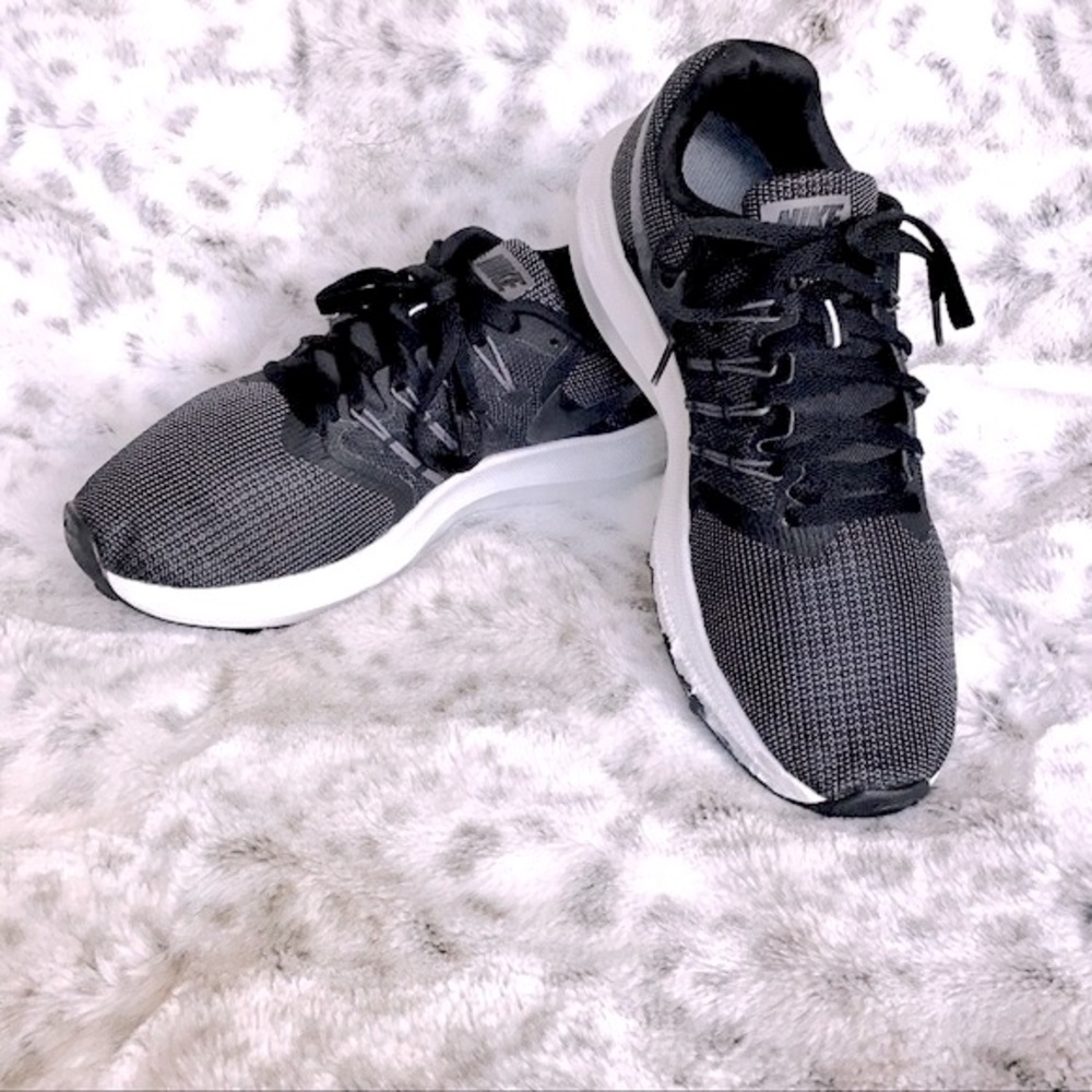 NIKE RunSwift Athletic Shoes